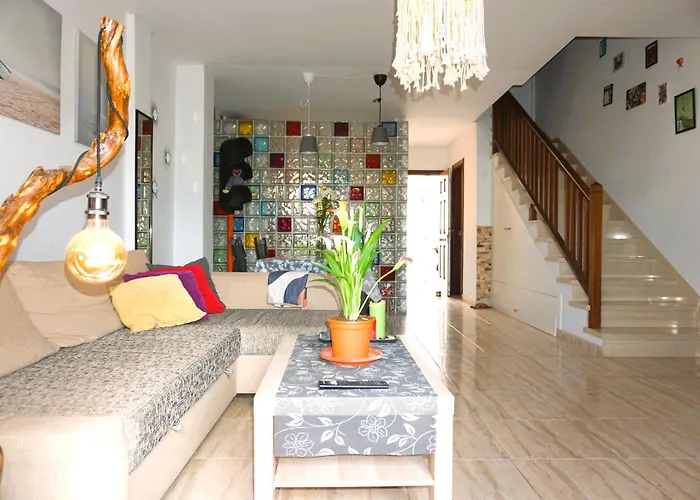 Casa La Sonrisa Shared House 招待所