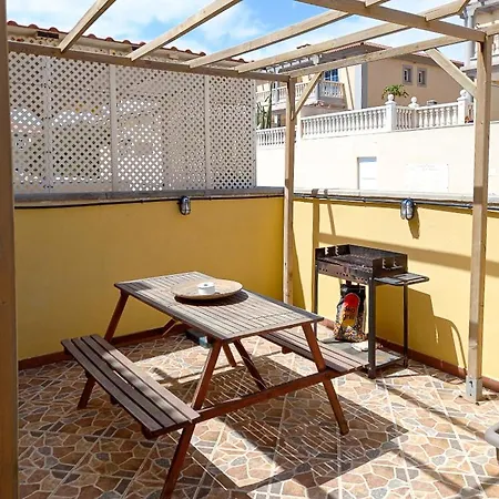 Guest house Casa La Sonrisa Shared House *
