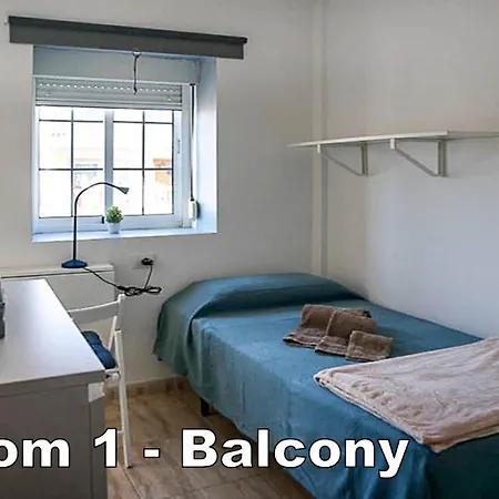 Casa La Sonrisa Shared House 招待所 *