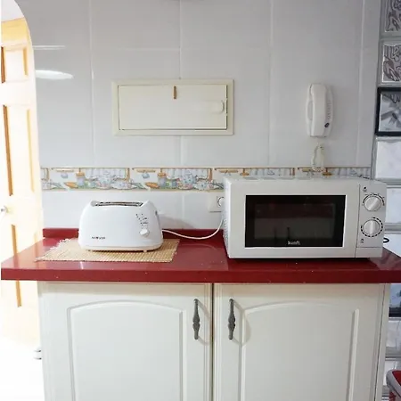 Casa La Sonrisa Shared House 厄尔梅达诺